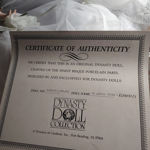 NR Auction Dynasty Wedding Doll Porcelain 94 Annual Bride Kimberly W Box & COA - Picture 2 of 3